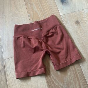 Youngla curve shorts